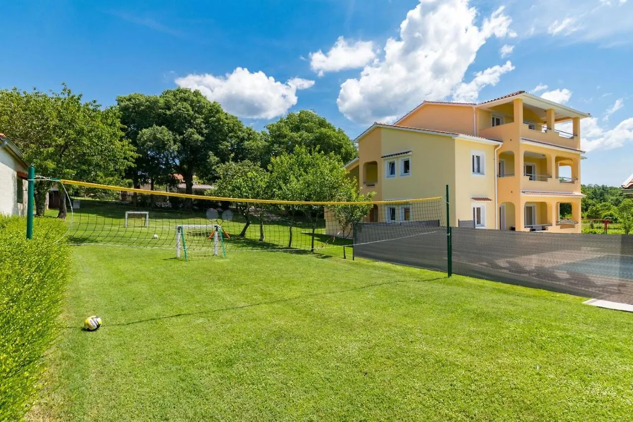 Villa Green Holiday Barban 0*,  Croacia